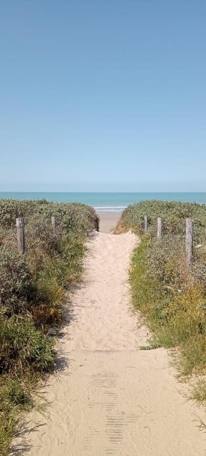 Les Salines Apartment Oye-Plage Exterior photo